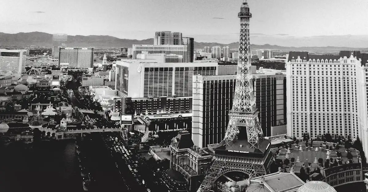 Która wieża w Las Vegas nawiązuje do Paryża?