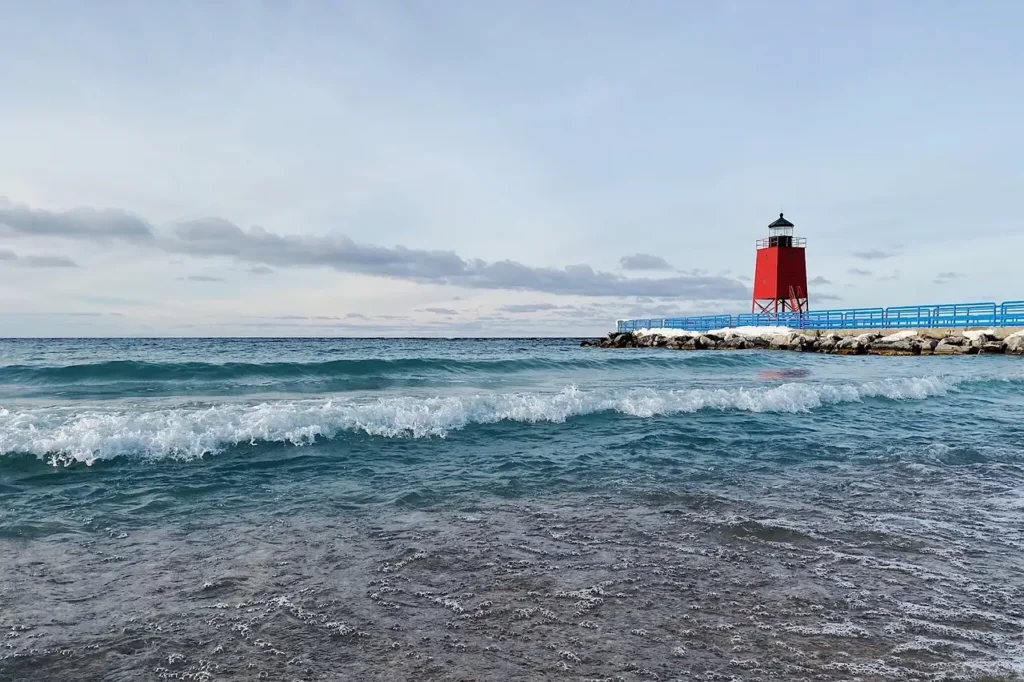 Jakie atrakcje i wydarzenia w Michigan warto zobaczyć?