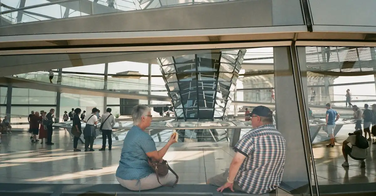 Dlaczego kopuła Reichstagu symbolizuje przejrzystość?
