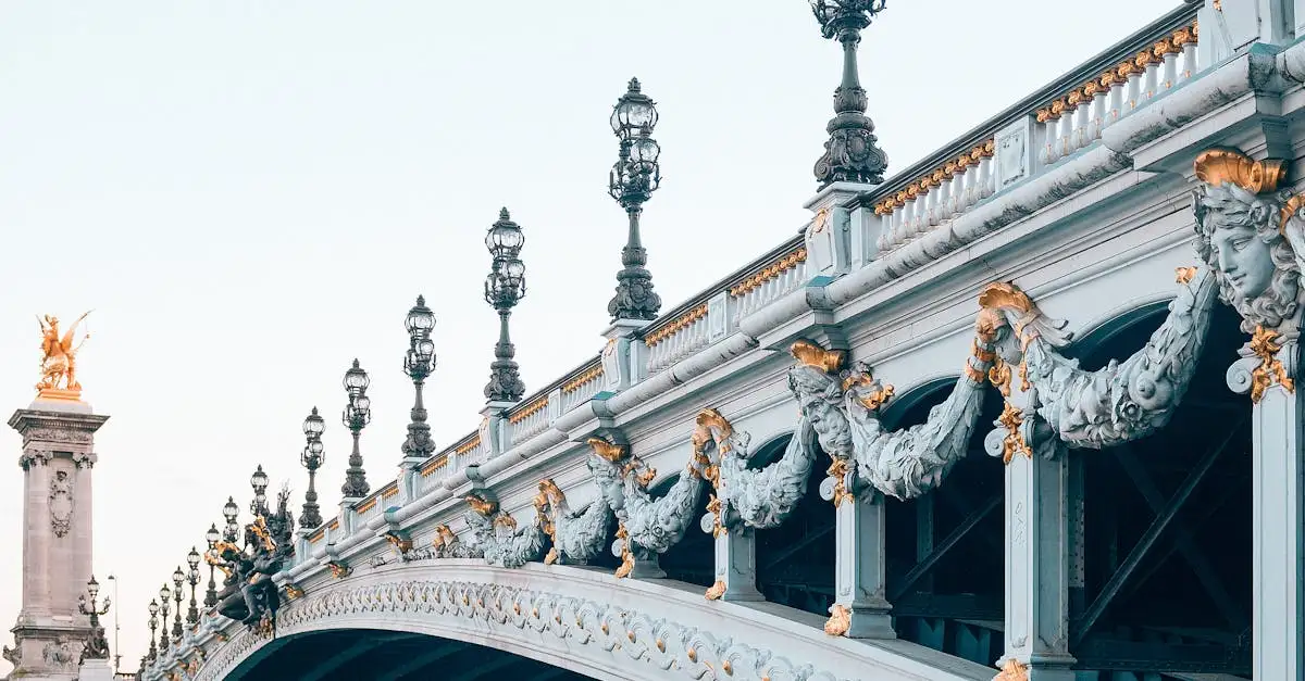 Które miasto zyskało sławę jako portowy bohater Złotego Wieku?