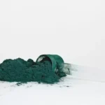 Czym jest spirulina i jakie ma korzyści zdrowotne?
