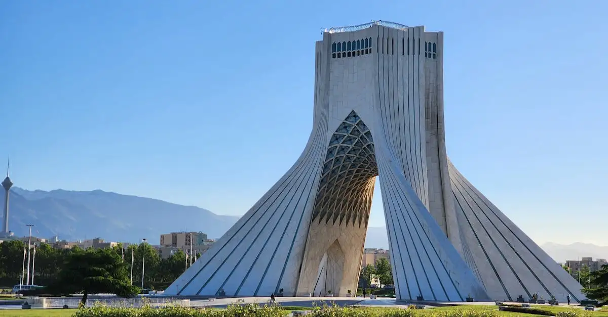 Jakie są trzy najważniejsze atrakcje turystyczne w Iranie?